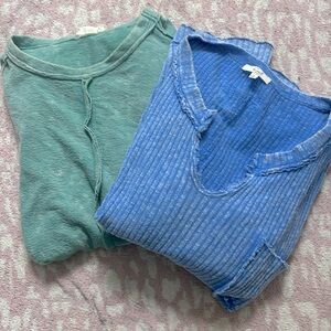 Boutique distressed edge tee bundle